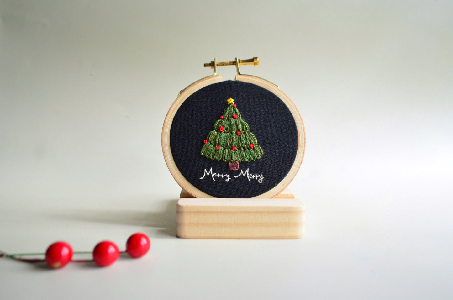 Set of 10 - Merry Merry- 3” Ornament