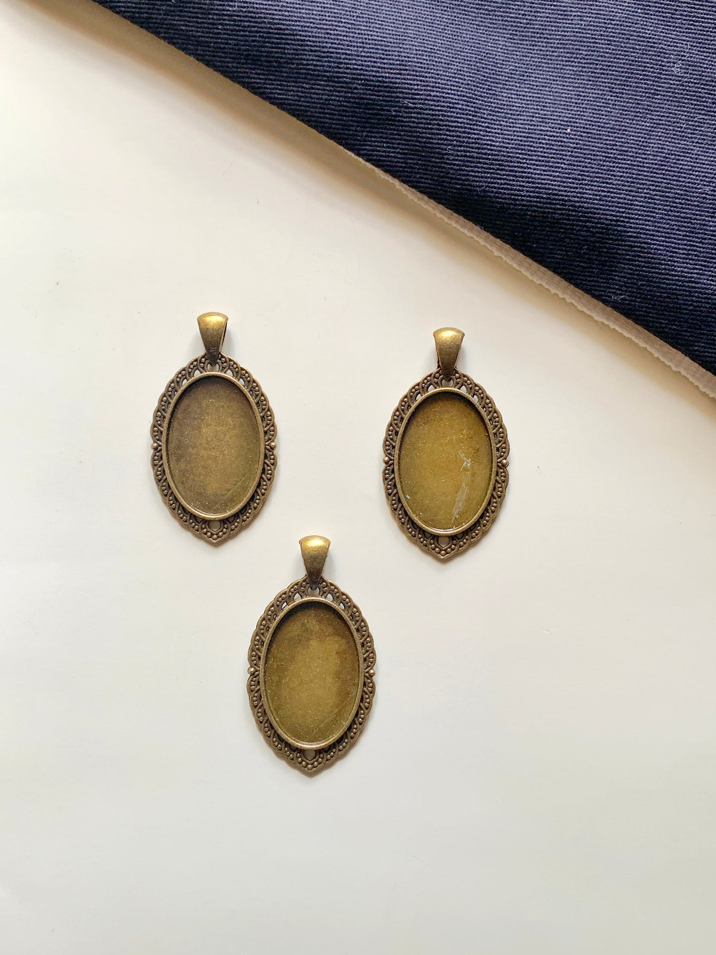 Antique Pendant Base 5