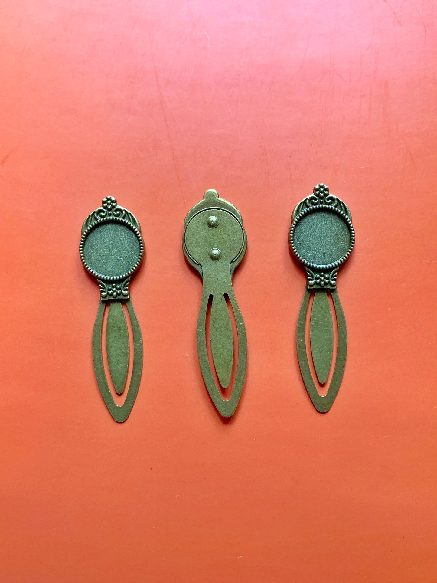 Vintage Bookmark Base 4 (Antique)