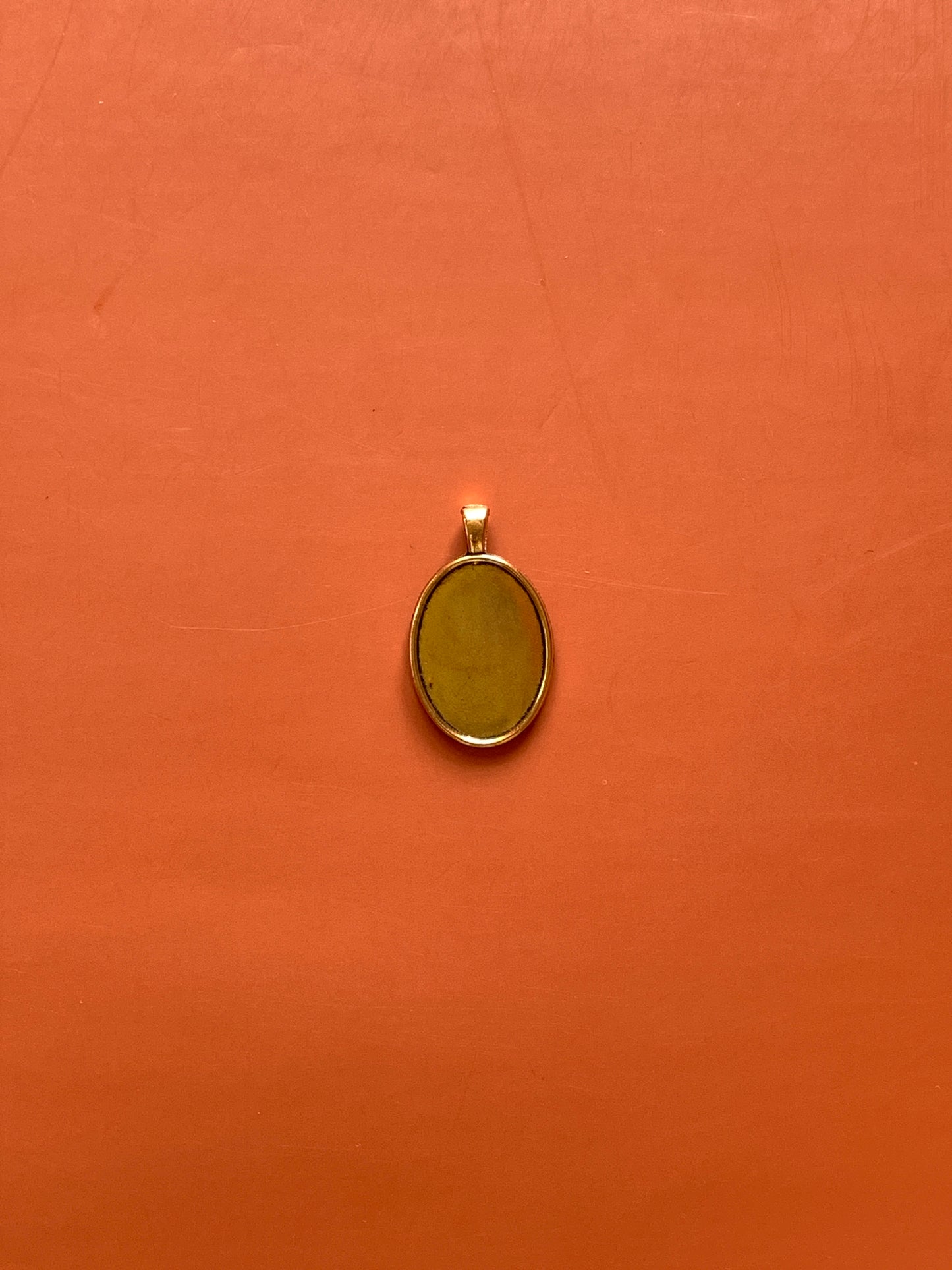Oval Vertical Pendant Base - Gold