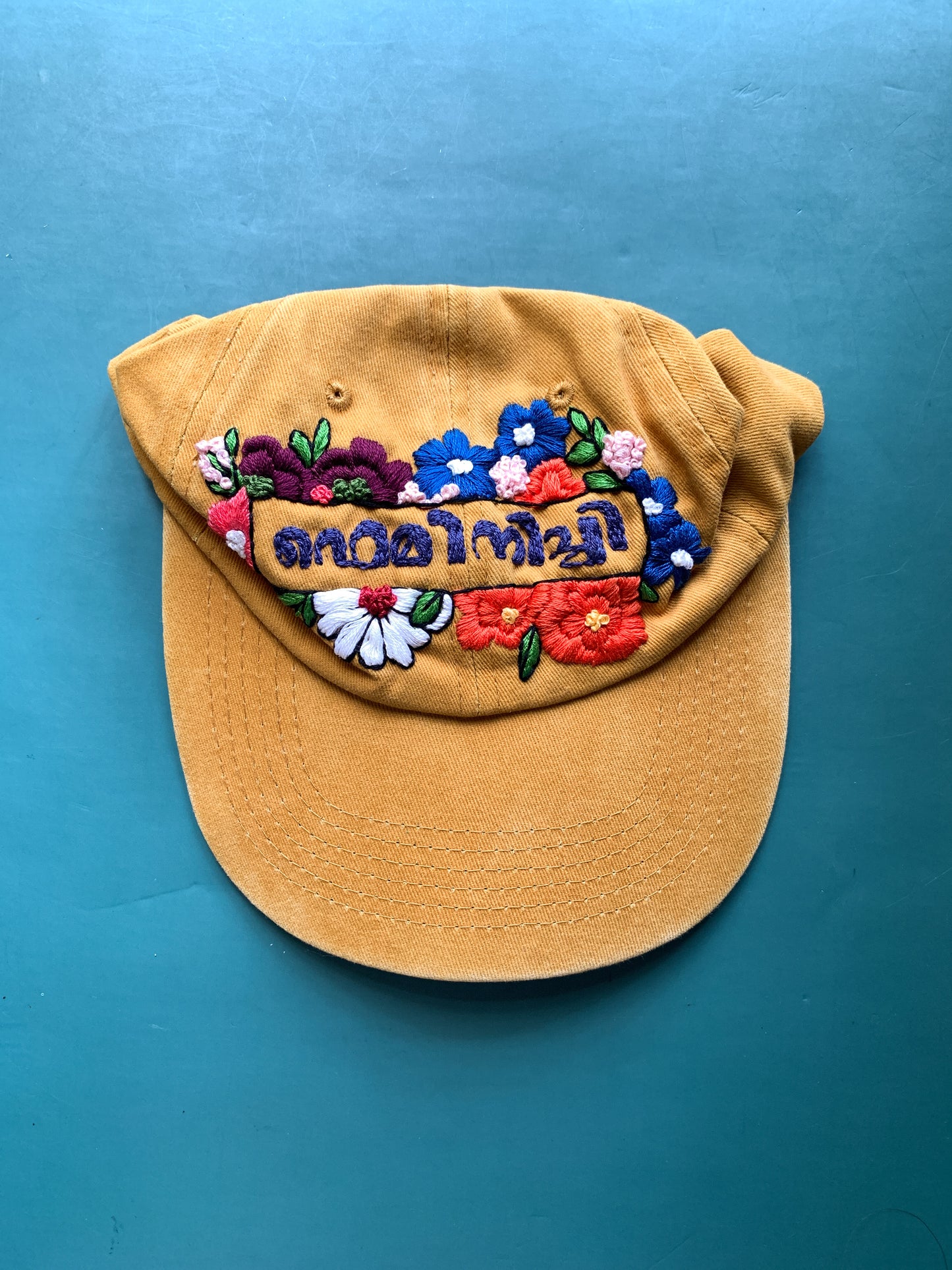 Feminichi Cap