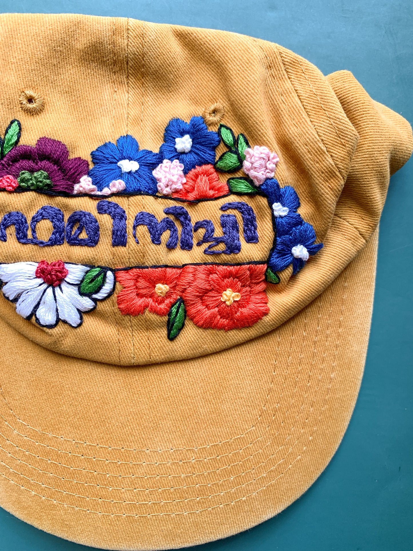 Feminichi Cap