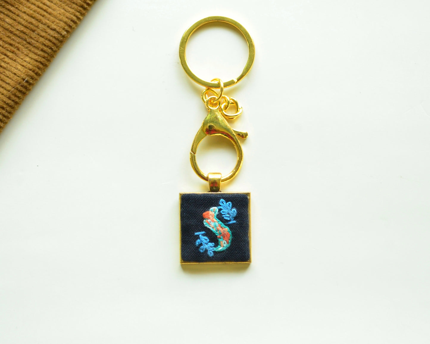 Custom Initial Keychain (Golden)