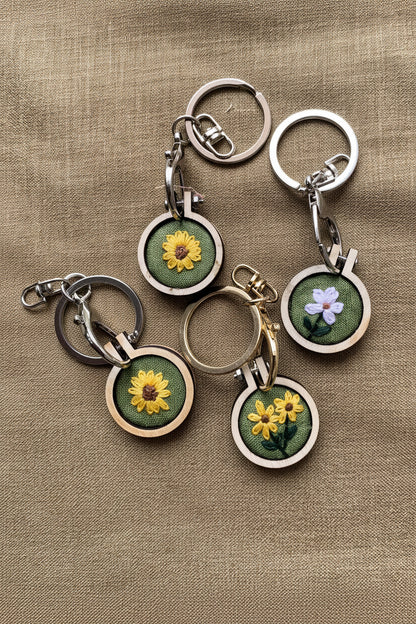 Mini floral Keychains - 3cm