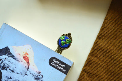 Gaia Bookmark
