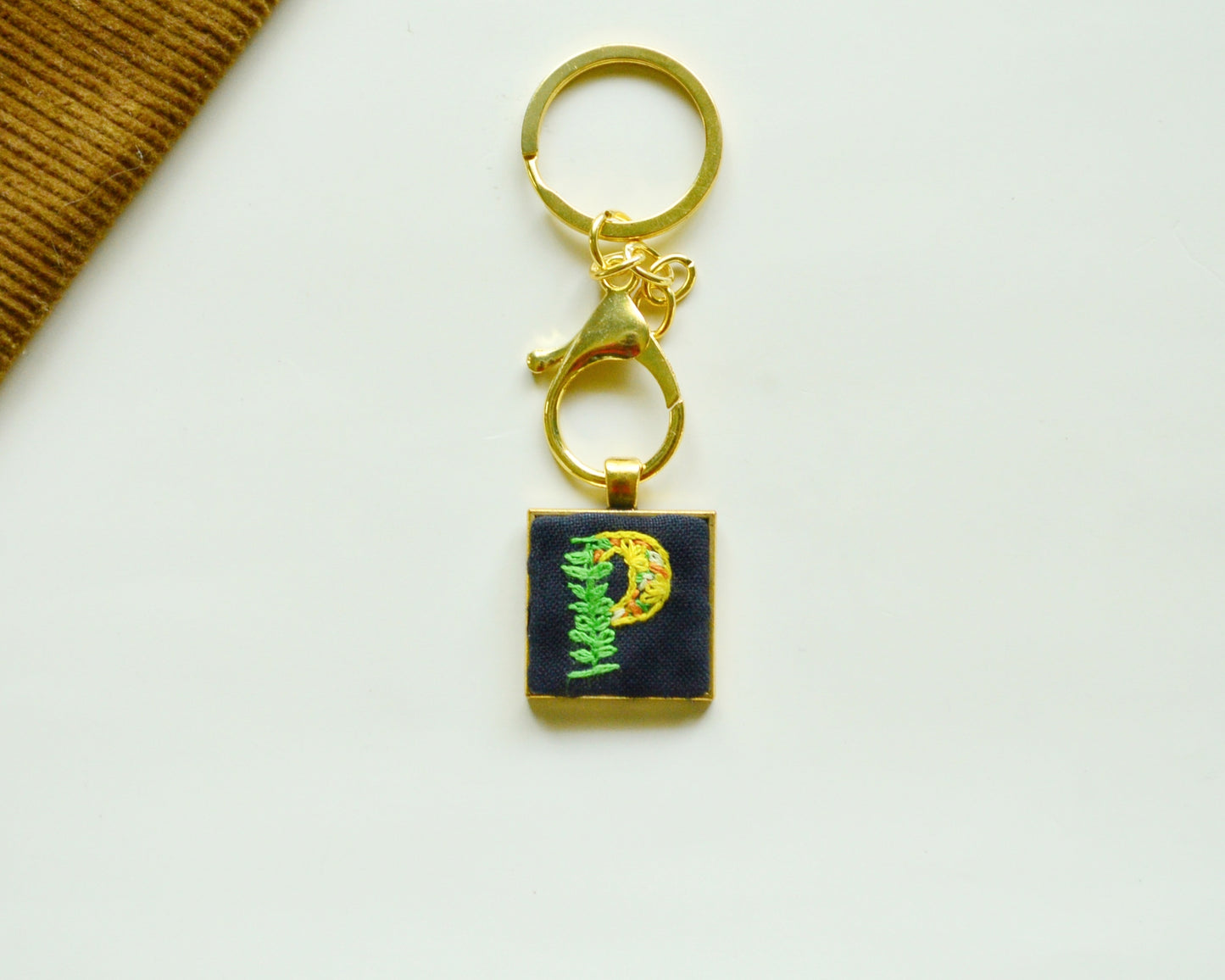 Custom Initial Keychain (Golden)