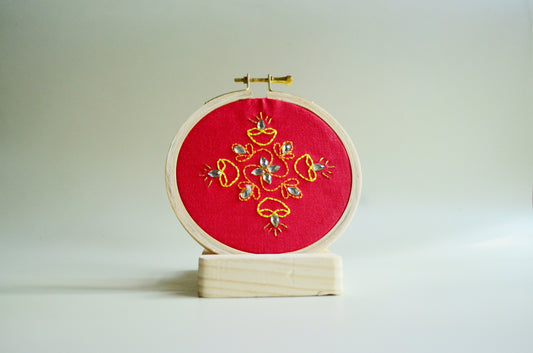 Rangoli Sparkle - 4” (Red)