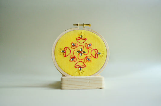 Rangoli Sparkle - 4” (Yellow)