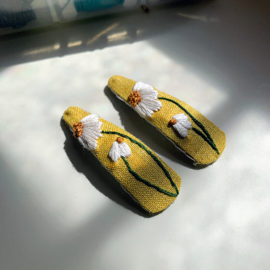 Mustard Delight Hairclip Pair