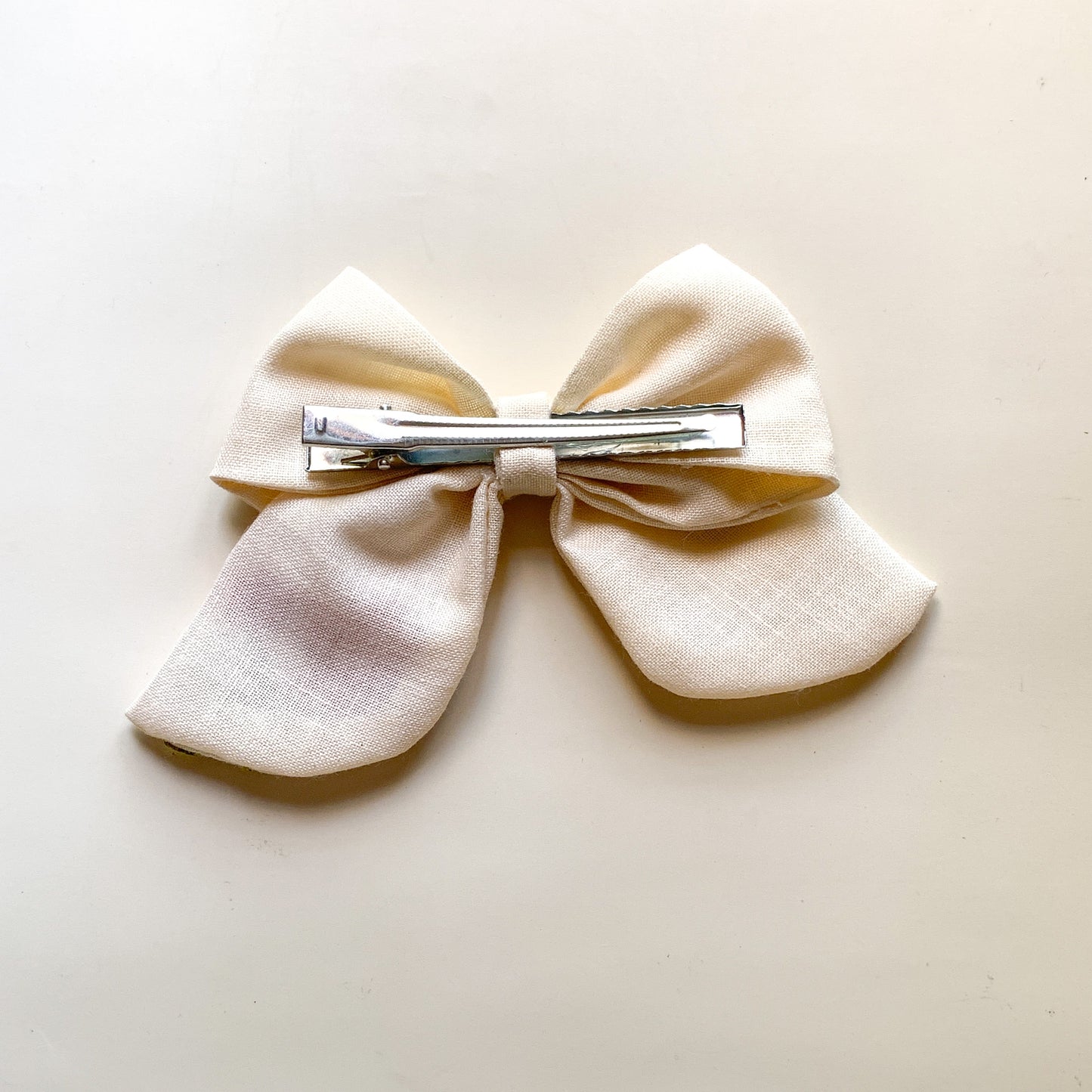 Floral Cream Bow Combo