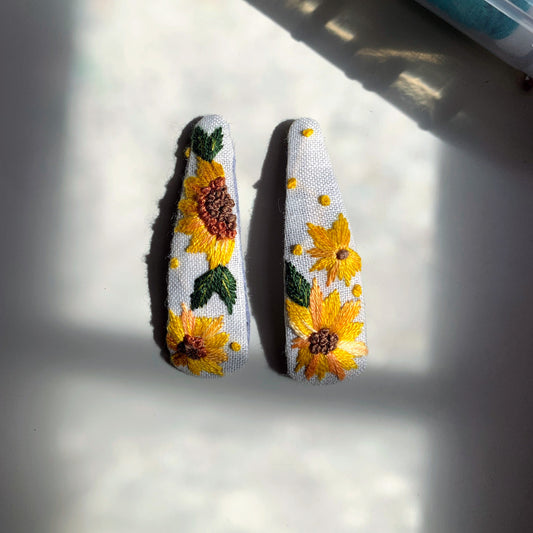 Sunflower Hairclip Pair