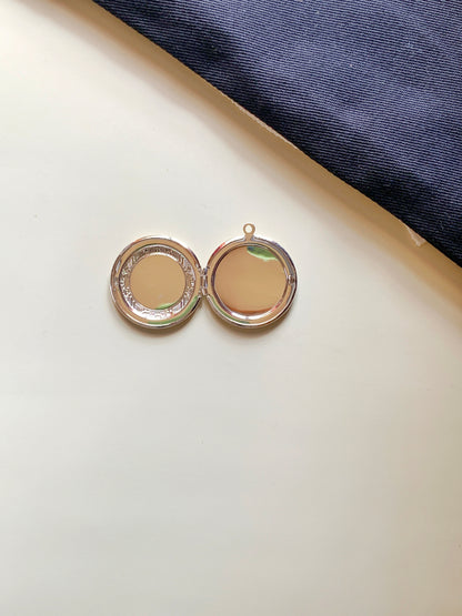 Openable Pendant Silver