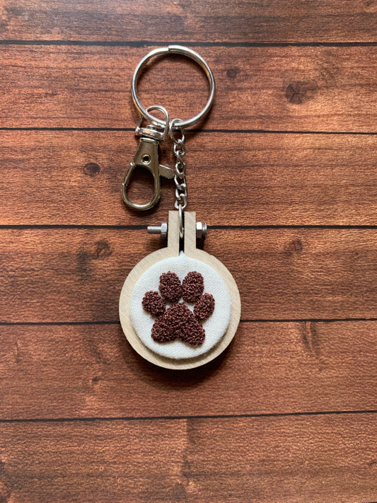 Paw - 4 cm Keychain (Made to order)
