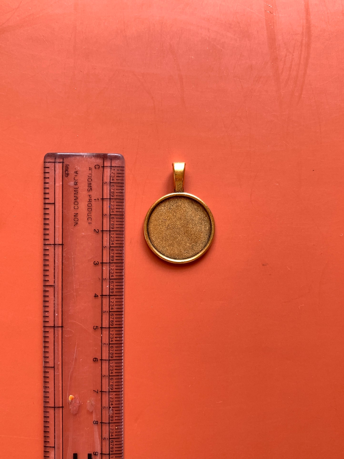 Round Pendant Base - Gold