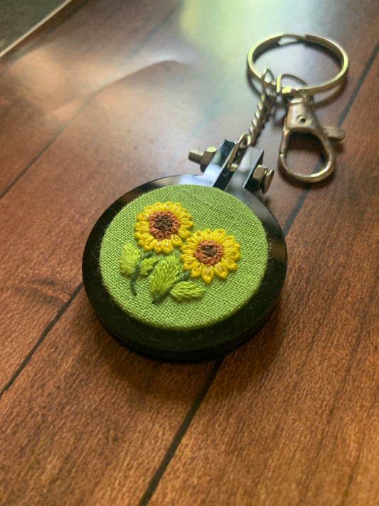 Sunflowers B - 4 cm Keychain (Made to Order)