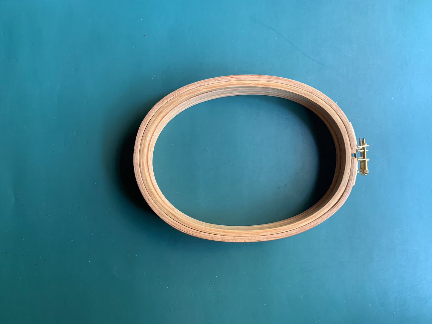 Oval Frame Clearance