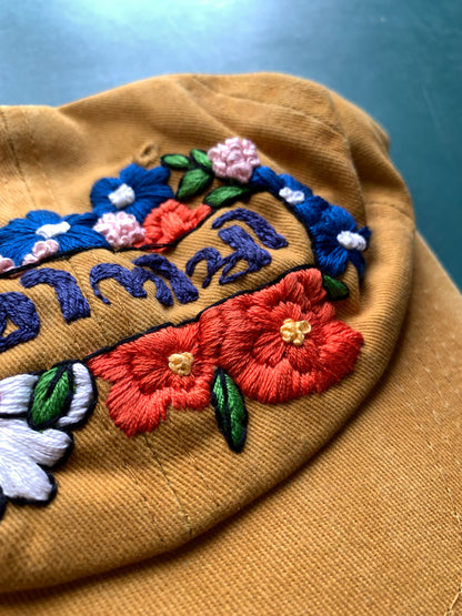 Feminichi Cap