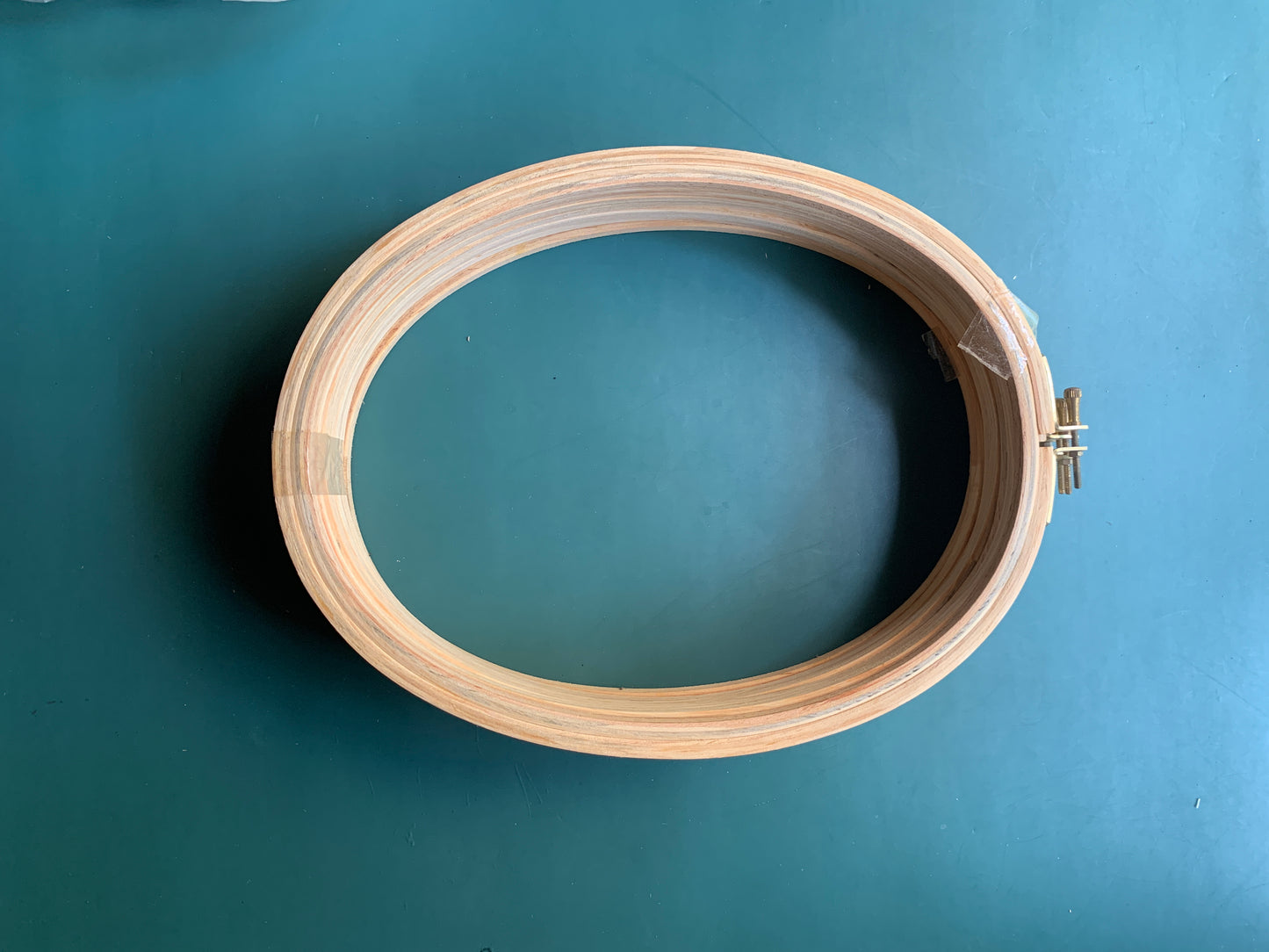 Oval Frame Clearance