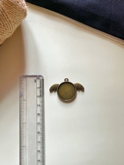 Antique Pendant Base 14