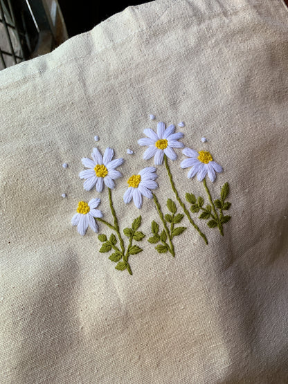 Daisies Tote Bag (preorder)